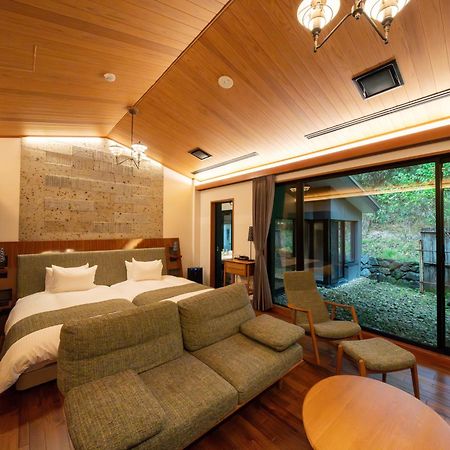 Nikko Nishimachi Club Hotel Bagian luar foto