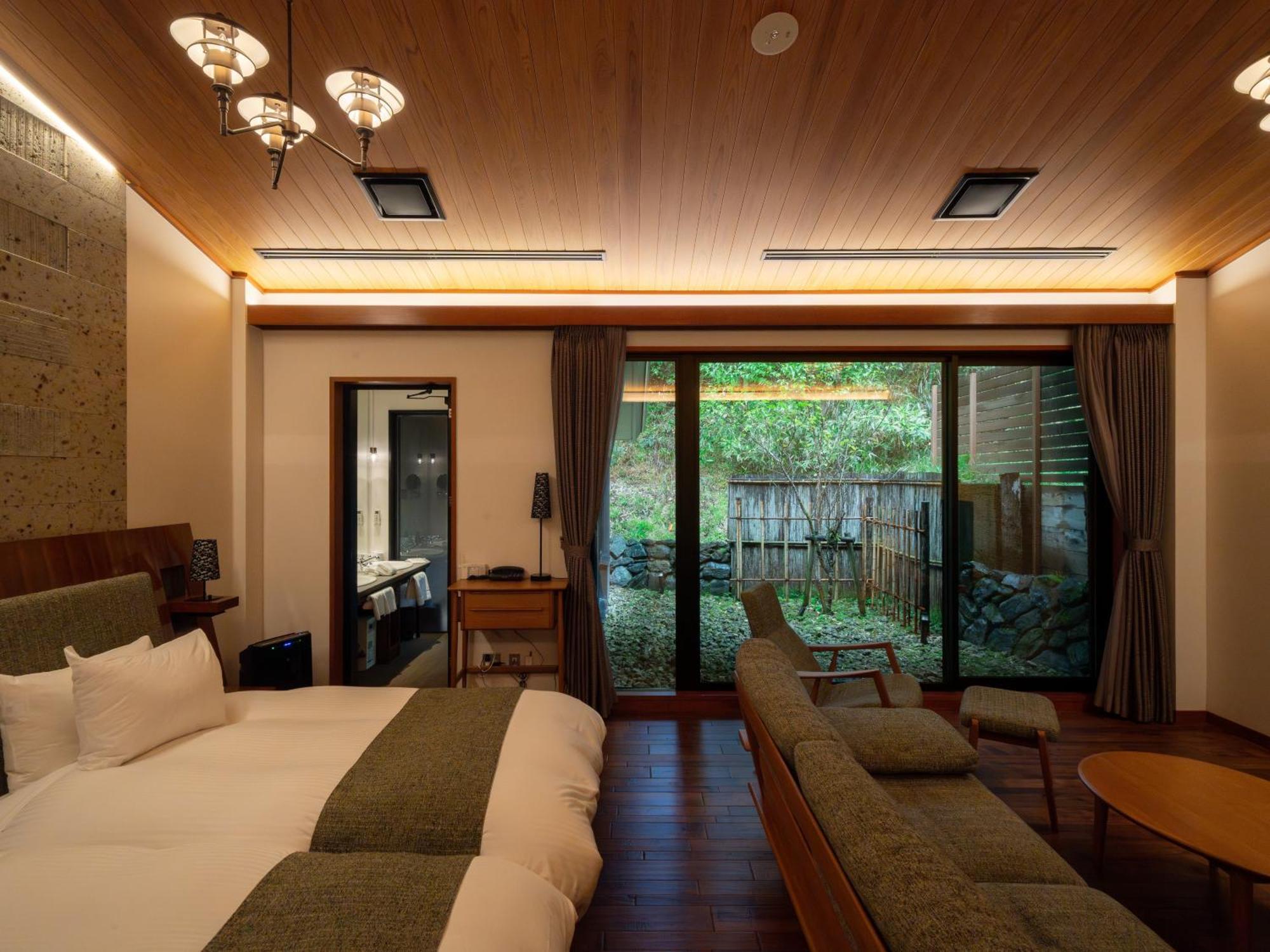 Nikko Nishimachi Club Hotel Bagian luar foto